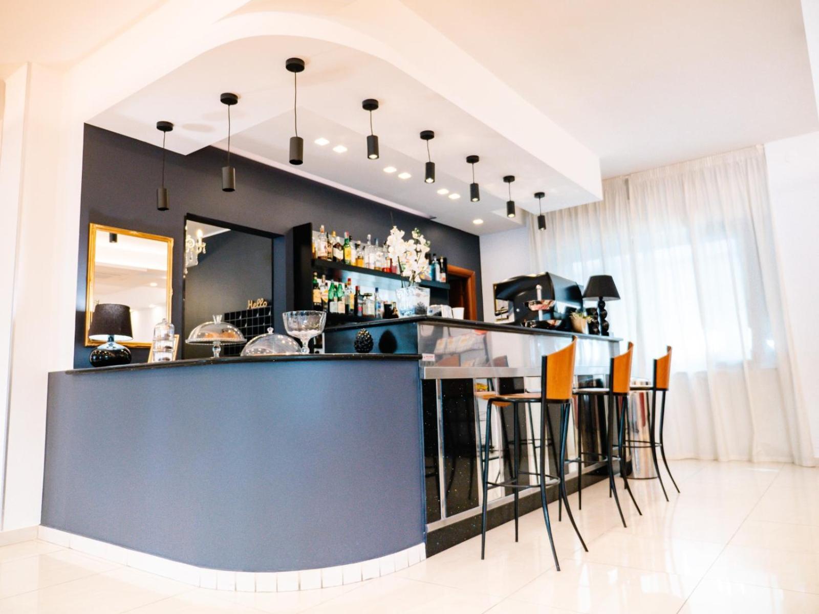 Hotel Antagos Montesilvano Marina Zewnętrze zdjęcie