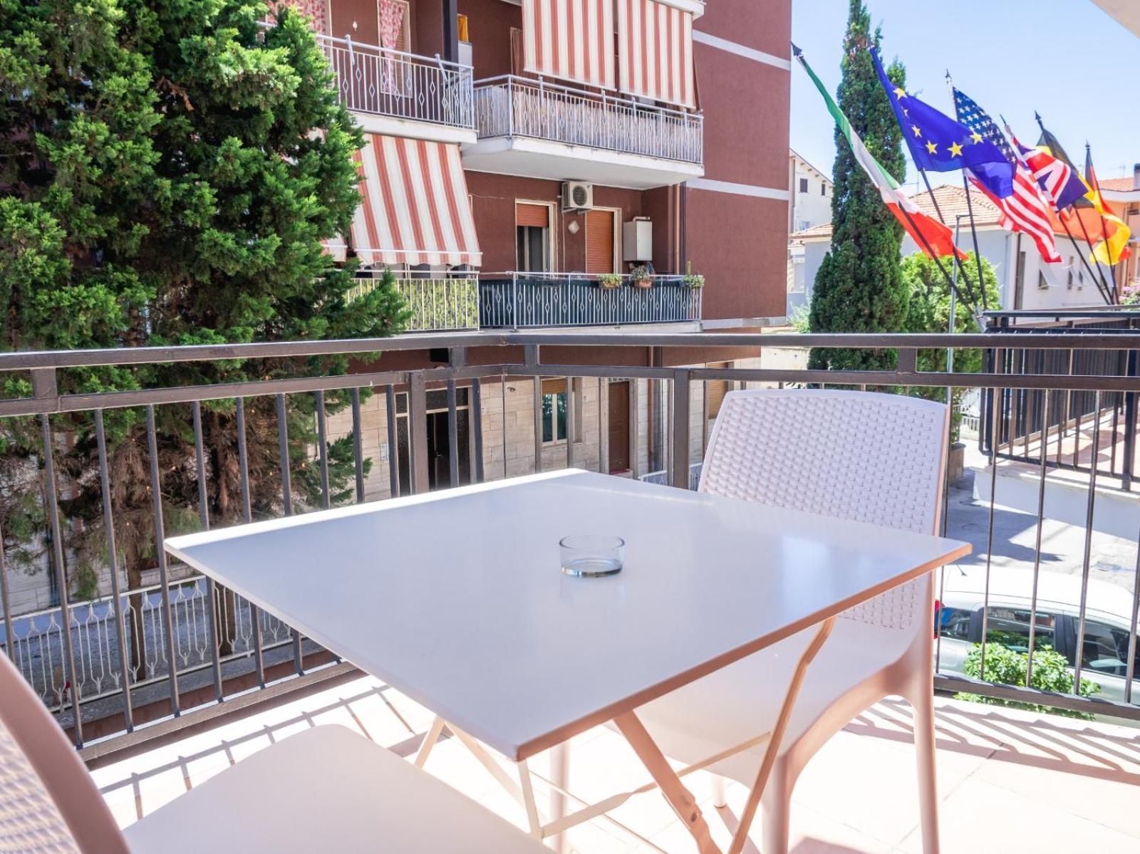Hotel Antagos Montesilvano Marina Zewnętrze zdjęcie